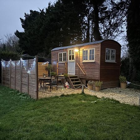Cobo Cottage Чичестер Экстерьер фото