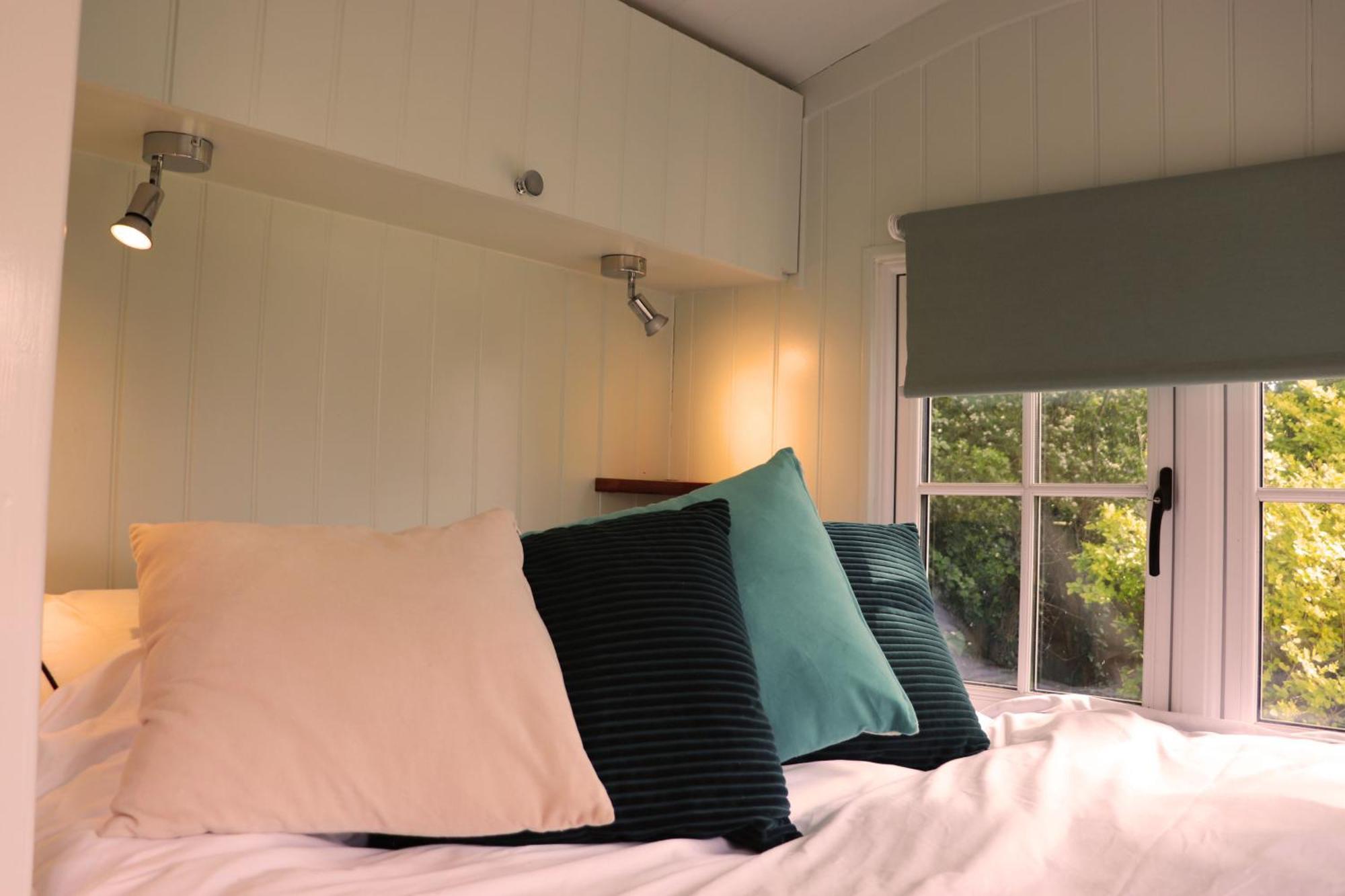 Cobo Cottage Чичестер Экстерьер фото